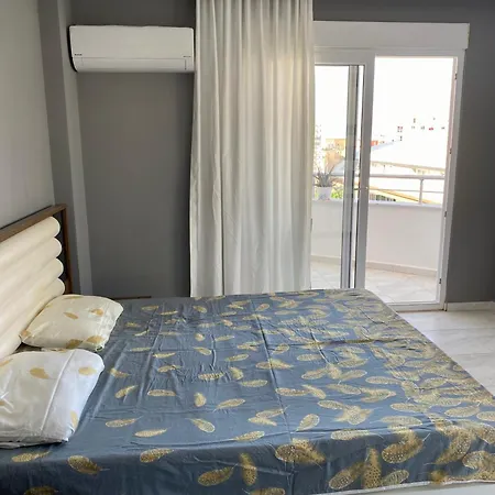 Appartamento Fully Furnished With View